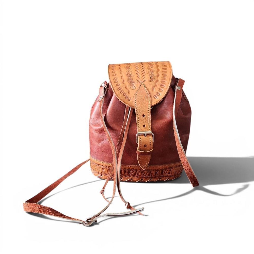 VTG Hand Tooled Leather Shoulder Crossbody Bag Purse Boho Saddle Flap Nicaragua